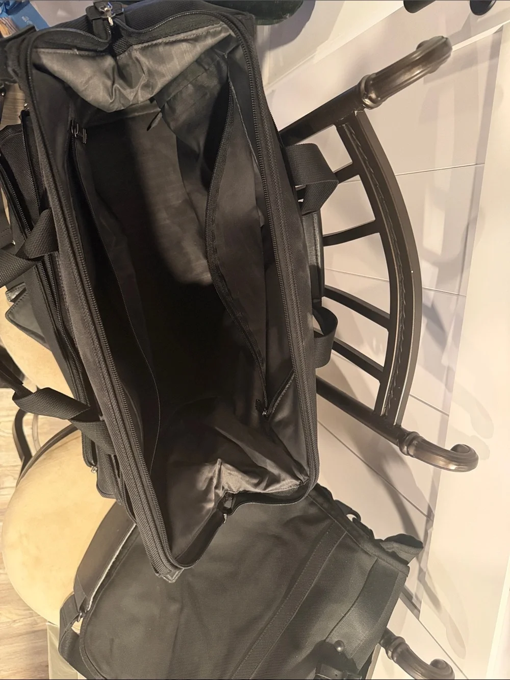 Tumi Alpha doctor style messenger bad and briefcase